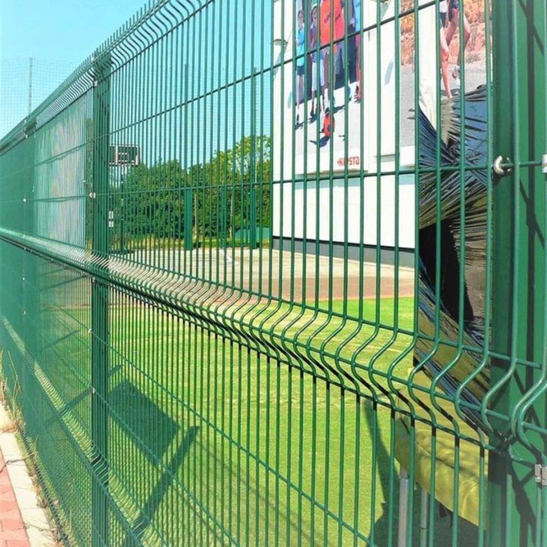 Ograde za dvorište – Žičane ili panelne ograde, šta izabrati?
